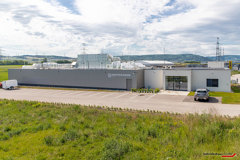 Shooting Range Nord Außenansicht Komplett