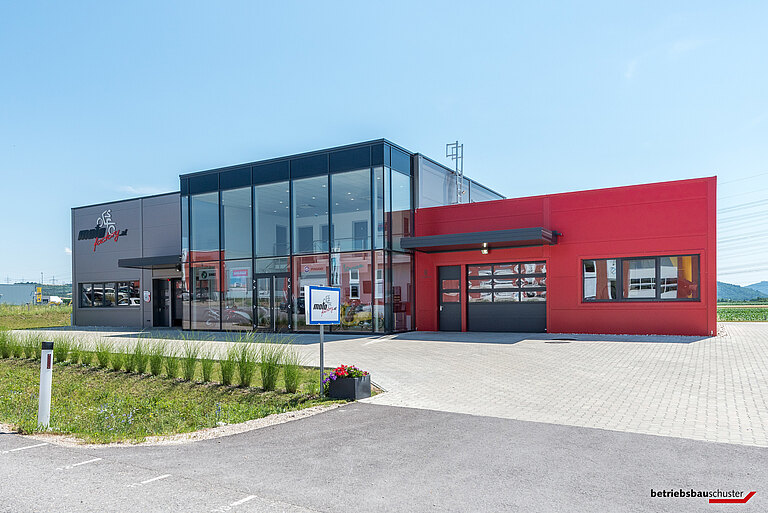 Motofactory Außenansicht 1 