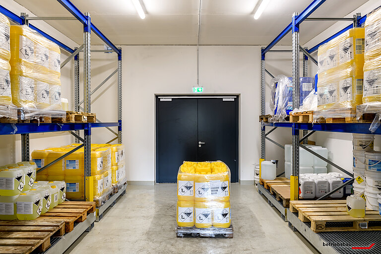 Desina Pool Chemielager